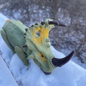 Mattel Jurassic World Dominion Roar Strikers
Dinosaur Action Figure